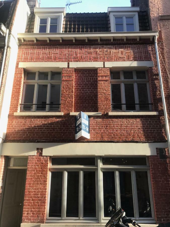 Charmant Appartement Au Coeur Du Vieux 里尔 外观 照片